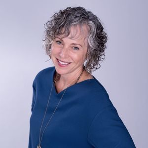 Meet your Posher, Marie